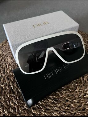 Dior White Frame Shield Bobby Sport Sunglasses with Black Lenses